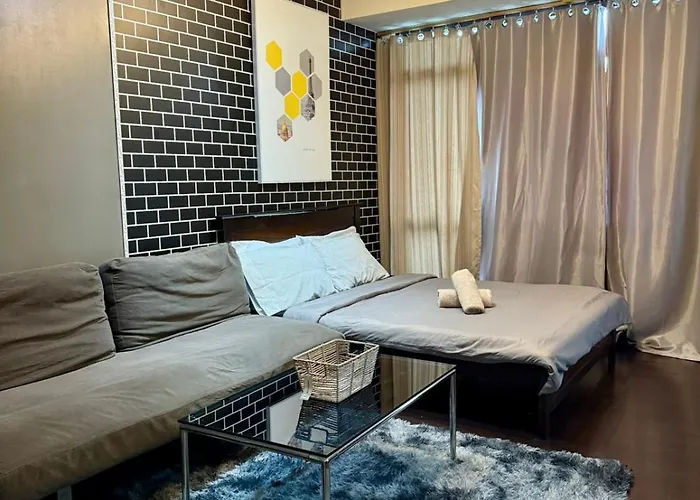 The Gramercy Residences Executive 1 Bedroom With Balcony *
